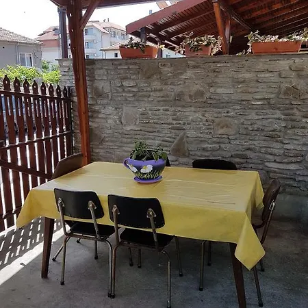 Guest Denitsa Guest house 3*
